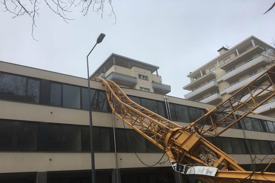 Queda de grua na Guarda faz três feridos