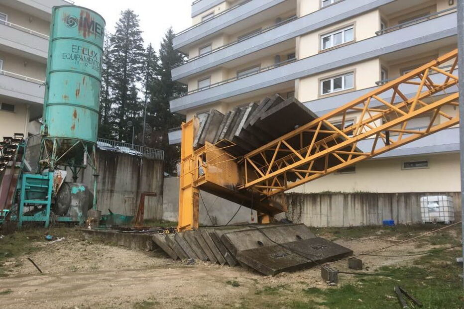 Queda de grua na Guarda faz três feridos
