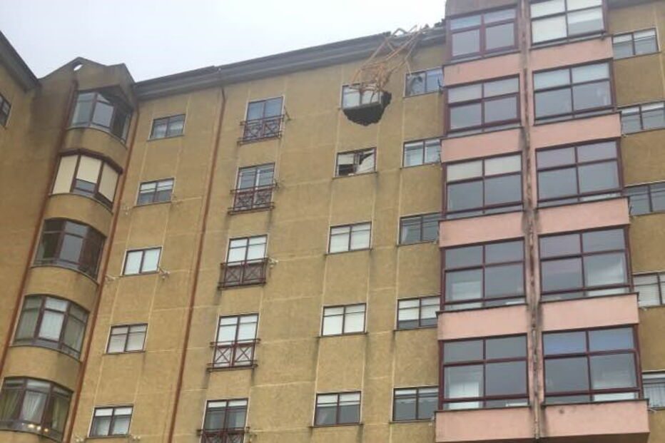 Queda de grua na Guarda faz três feridos