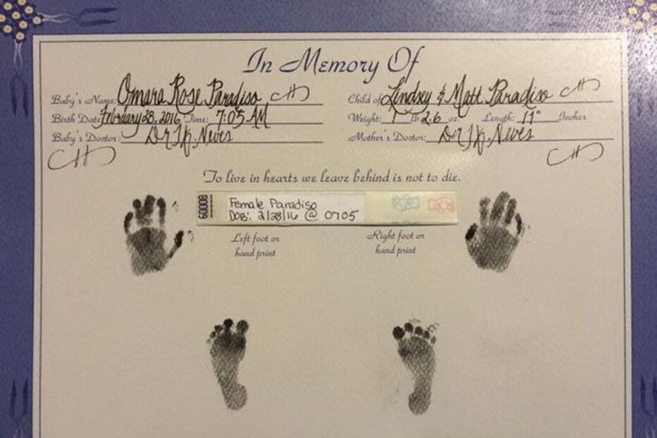 Lindsay Paradiso abortou a pequena Omara às 23 semanas, depois do tumor no pescoço da bebé triplicar de tamanho