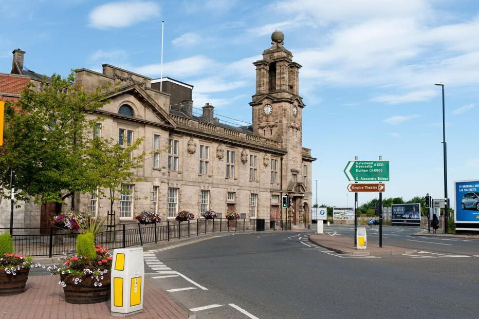 O rapaz, hoje com 13 anos, está a ser julgado em Sunderland