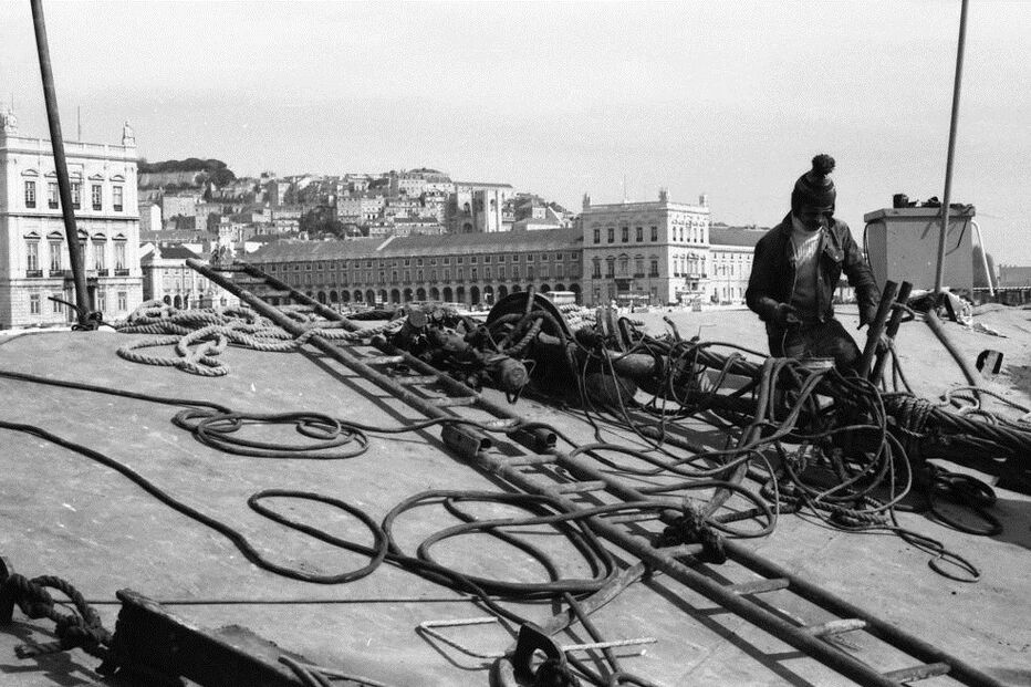 O Tollan naufragou no Tejo em fevereiro de 1980. Só foi removido quase quatro anos depois