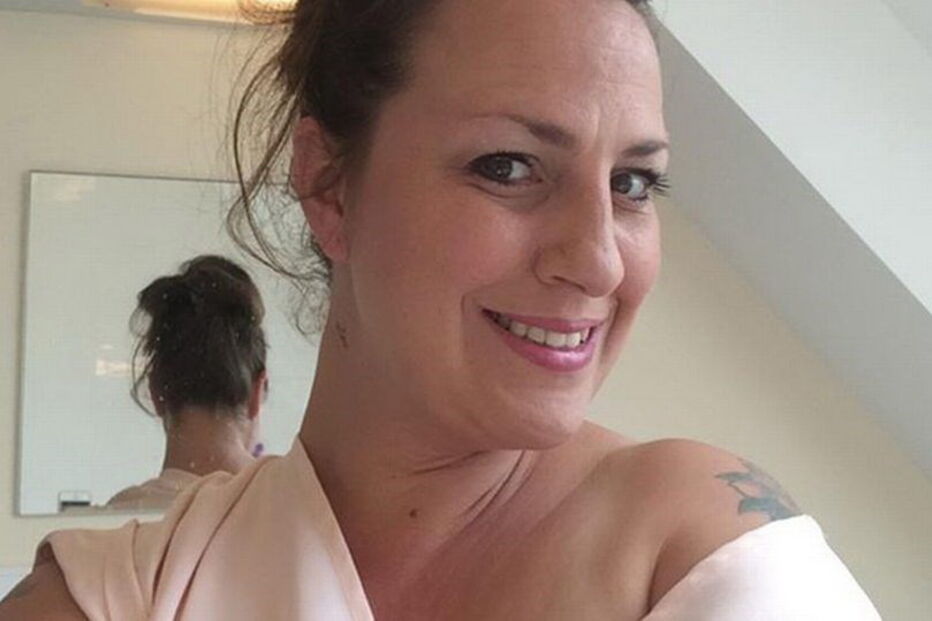 Amanda Tompkins levava os menores para casa e fazia sexo em grupo com eles