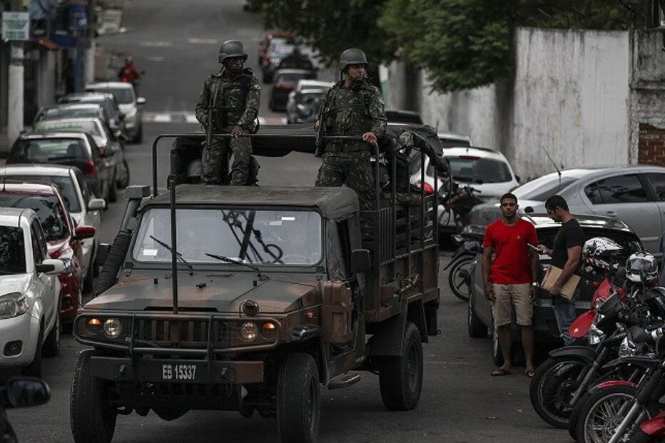 Polícia Militar, Espírito Santo, Cariacica, Vitória, Ministério da Defesa, Forças Armadas, Guarapari, TV Gazeta, política