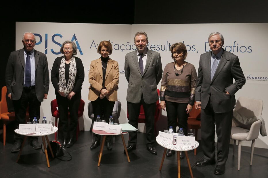 Debate entre os antigos ministros da educação