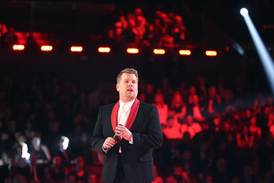 13-02-2017_09_31_52 2017-02-13T043812Z_40371116_HP1ED2D0CVNUY_RTRMADP_3_AWARDS-GRAMMYS.JPG