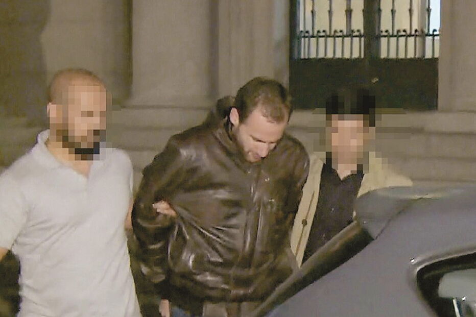 Adolfo Bourbon está em prisão preventiva e foi agora acusado pelo irmão durante a instrução     