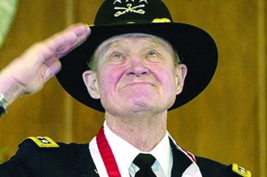 Harold Moore (1922-2017)