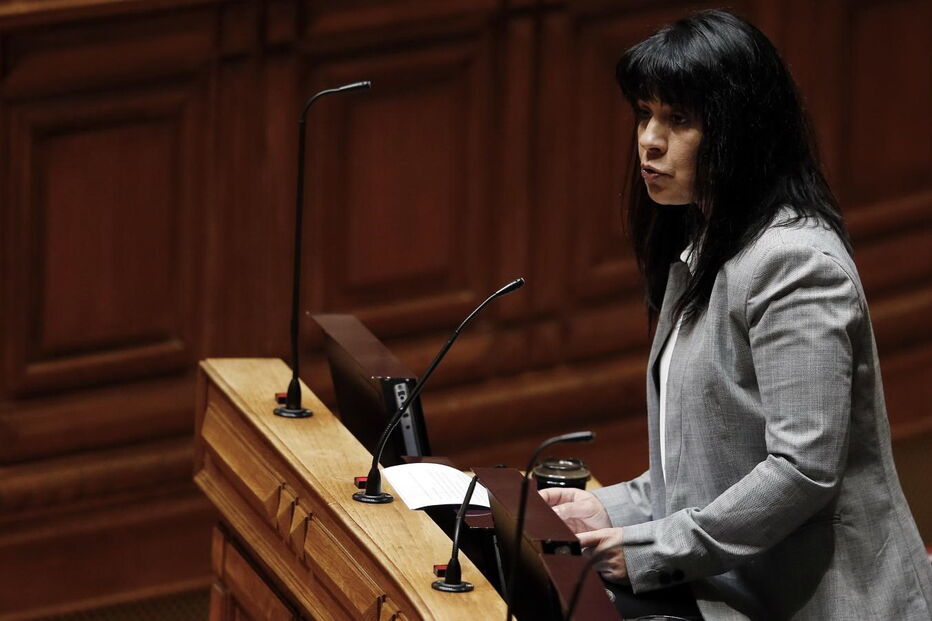 BE, Sandra Cunha, Bloco, Governo, política, partidos e movimentos, economia, negócios e finanças