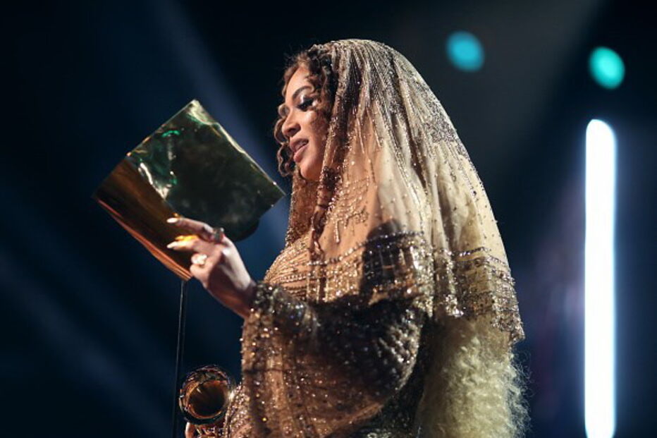 Beyoncé, Adele, Youtube, Recording Arts, artes, cultura e entretenimento, cultura (geral), grammy