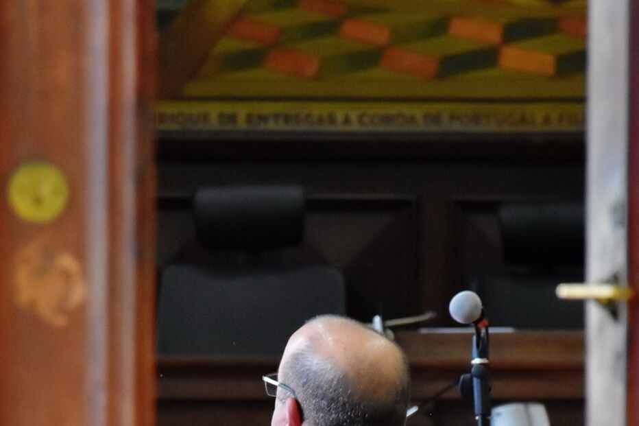 Julgamento de homem que violou filha em Santarém