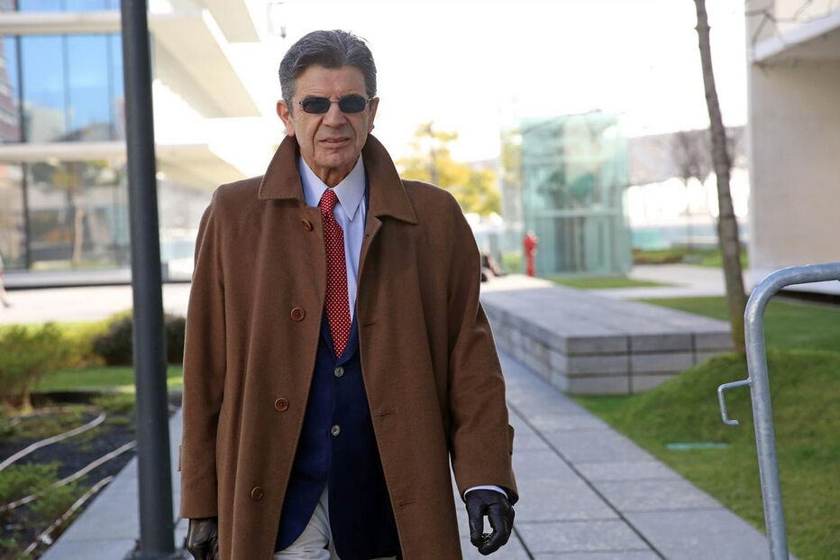 Apresentadora acusa o ex-marido, Manuel Maria Carrilho, de violência doméstica