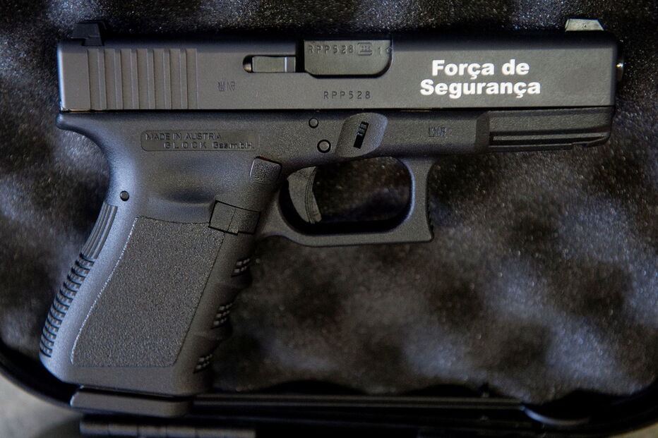Mais de 50 pistolas Glock 19 foram furtadas da Direção Nacional da PSP