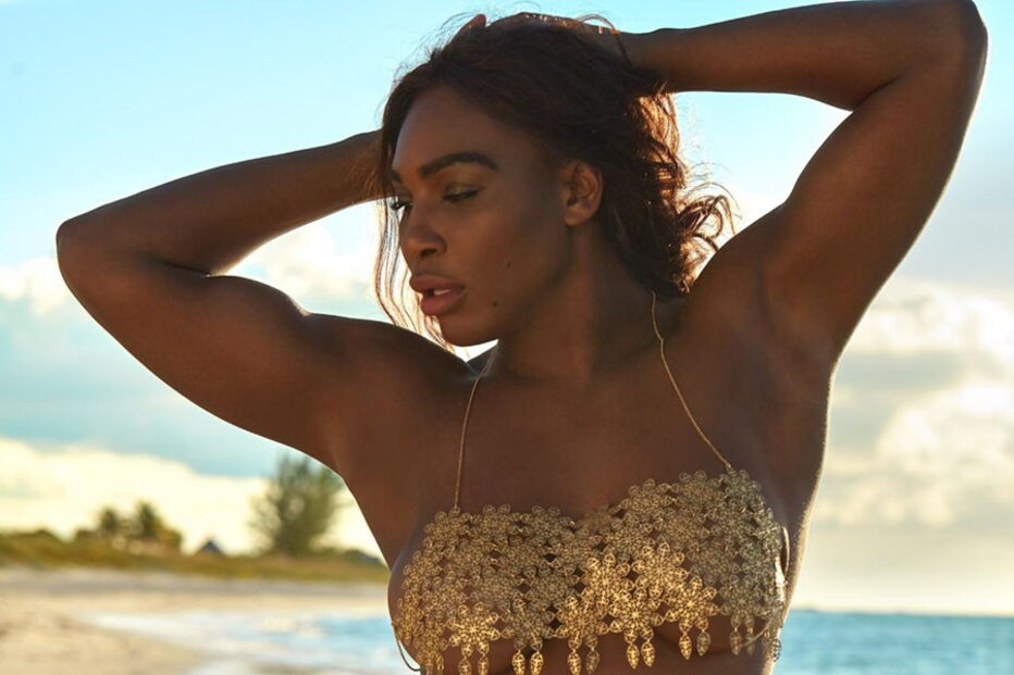 Tenista seduz em cenário paradisíaco