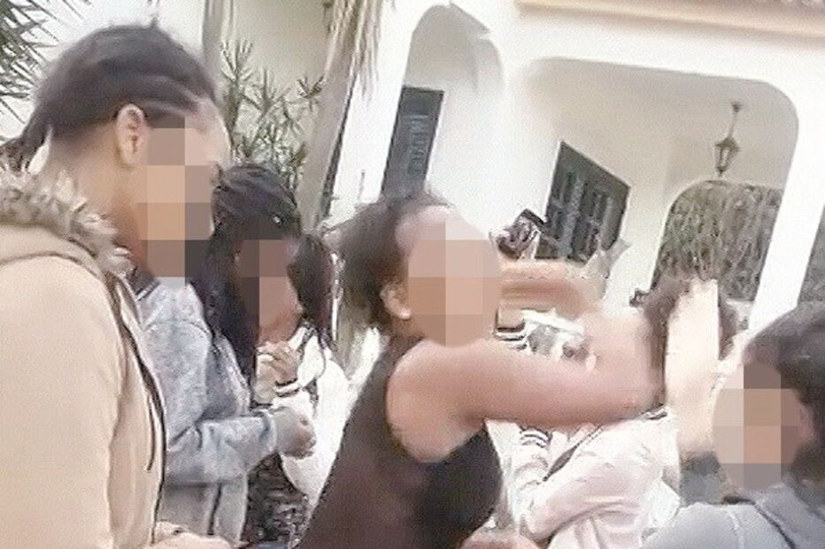 Na origem desta violenta rixa terá estado uma troca de mensagens entre as menores nas redes sociais