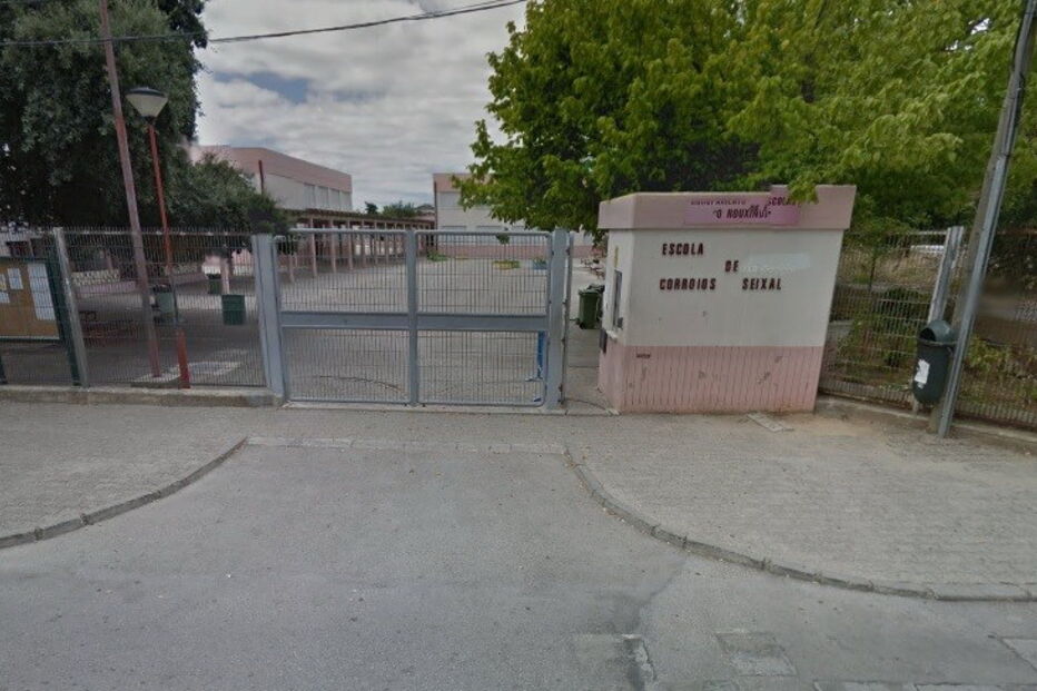 Alunos da escola EB 2+3 de Corroios ficaram sofreram intoxicação