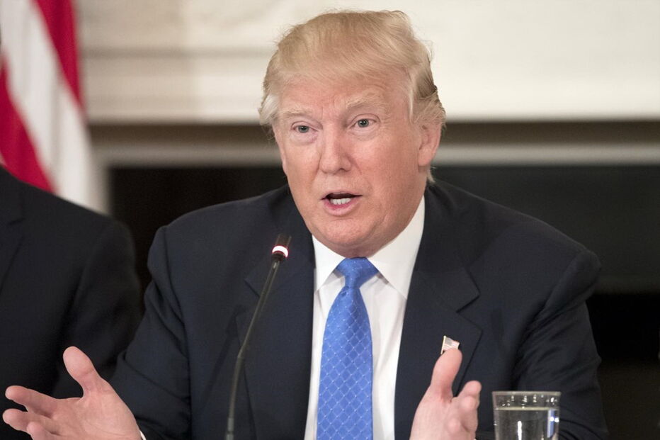 Donald Trump garantiu que vai confrontar Putin sobre a violação do tratado de controlo de armas