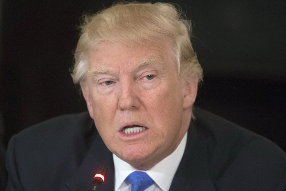 Donald Trump garantiu que vai confrontar Putin sobre a violação do tratado de controlo de armas