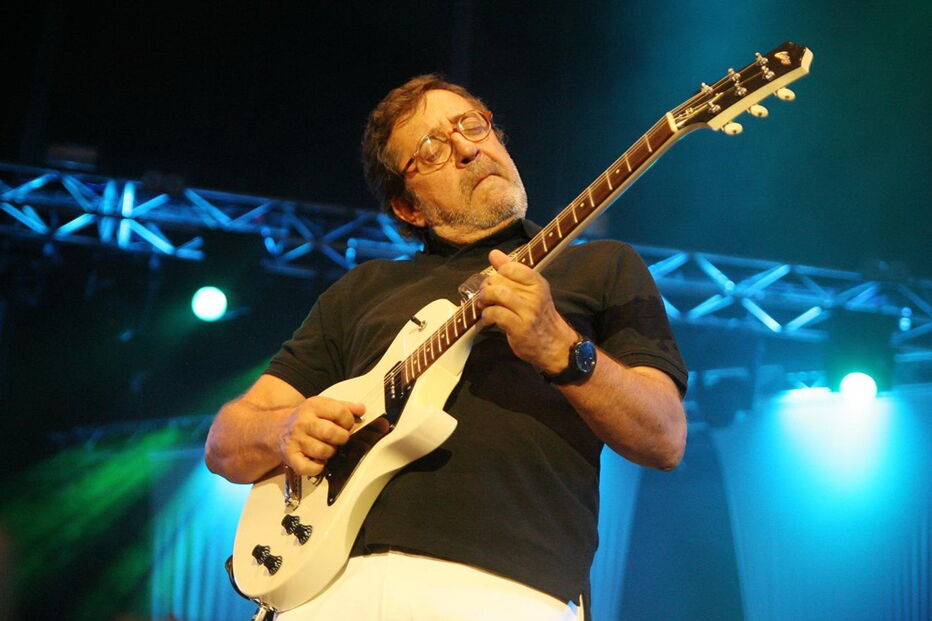 Rui Veloso tem 59 anos