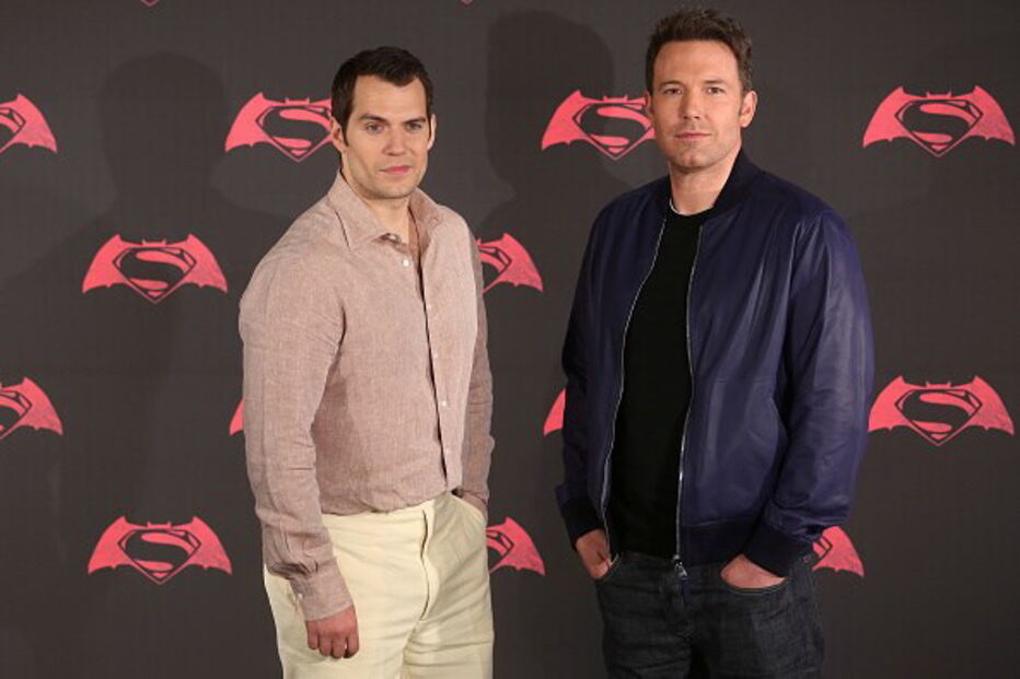 O pior par do ano para os Razzie é formado por Ben Affleck e Henry Cavill