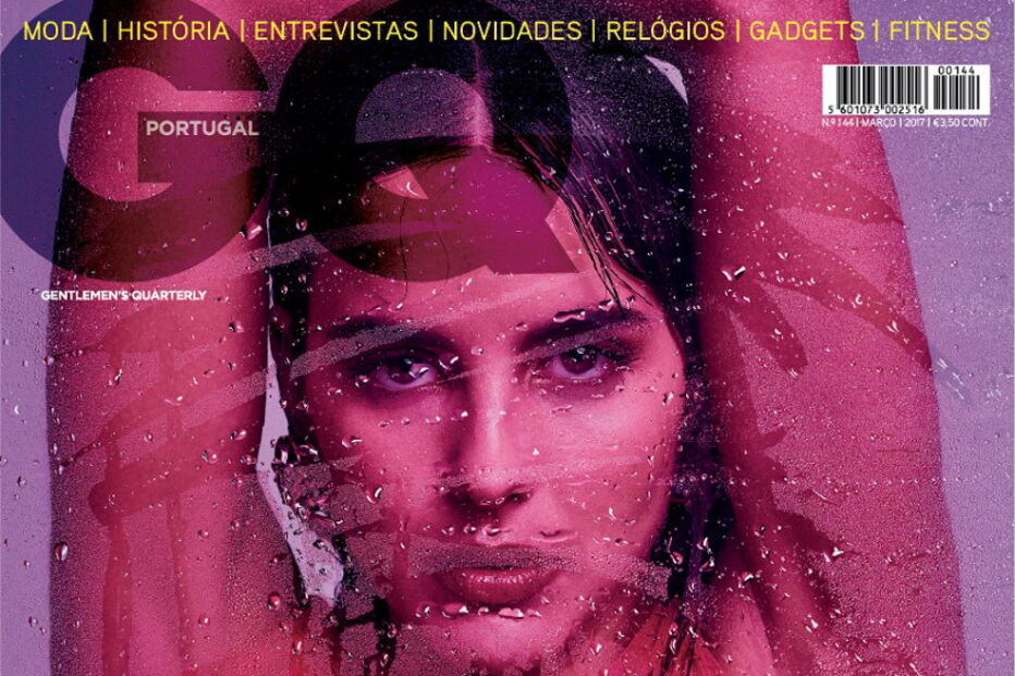 Sara Matos surge sensual