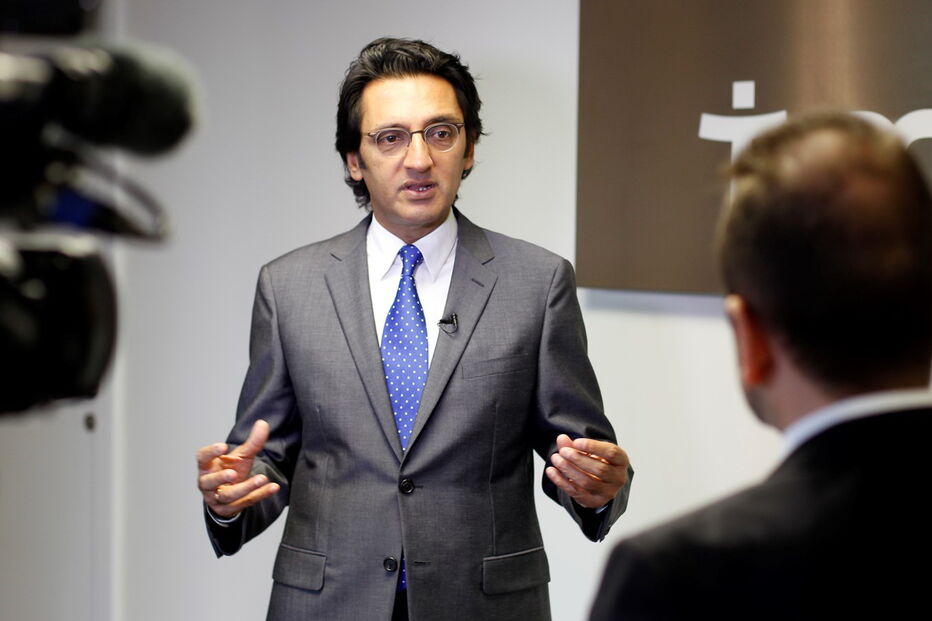 Zeinal Bava foi presidente executivo da PT e, quando a Vivo foi vendida e a Oi comprada, passou para a brasileira. Henrique Granadeiro foi CEO e chairman da PT 