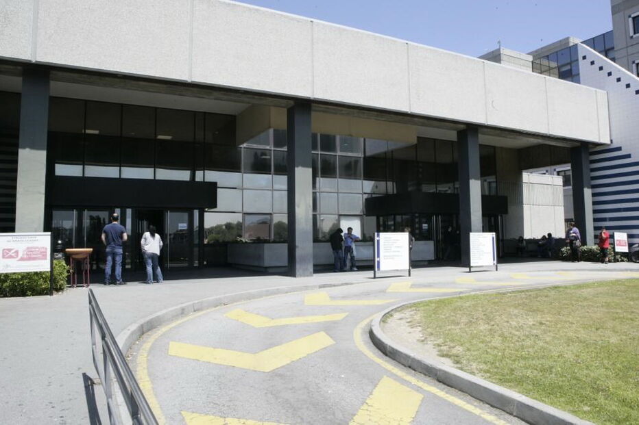 Bebé foi retirado à mãe no Hospital Pedro Hispano, após decisão da CPCJ