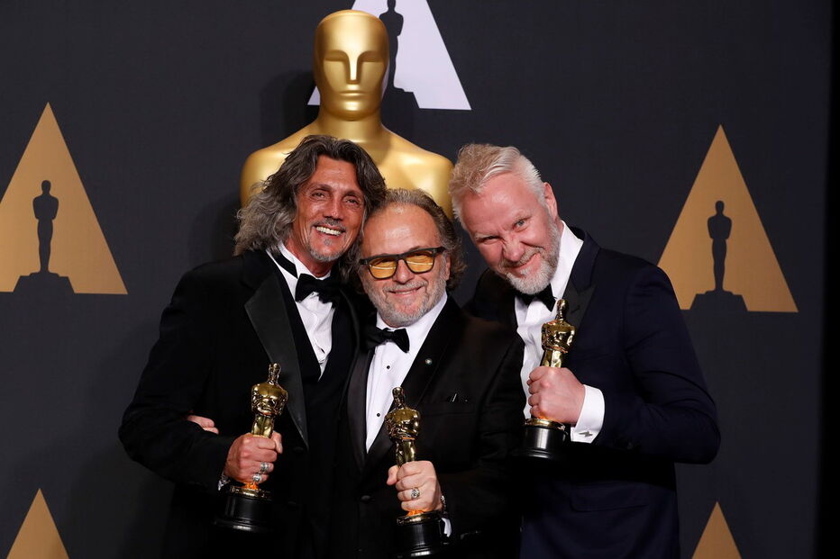 2017-02-27_08_10.06 2017-02-27T023552Z_47551859_HP1ED2R077RKI_RTRMADP_3_AWARDS-OSCARS.JPG