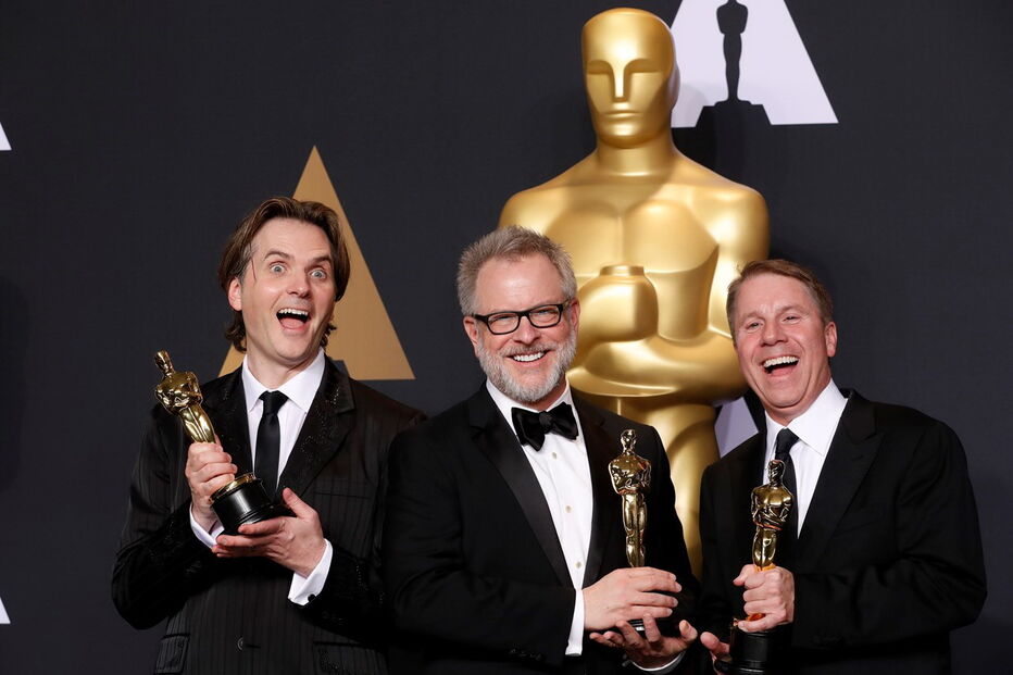 2017-02-27_08_10.18 2017-02-27T034627Z_267275230_HP1ED2R0AHETG_RTRMADP_3_AWARDS-OSCARS.JPG