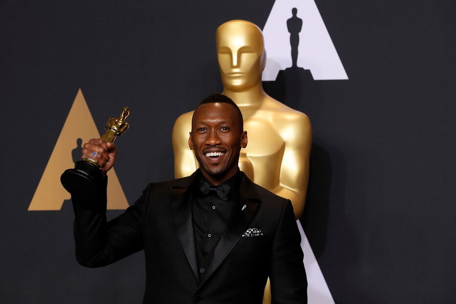 2017-02-27_08_10.24 2017-02-27T035945Z_752690613_HP1ED2R0B3KVG_RTRMADP_3_AWARDS-OSCARS.JPG