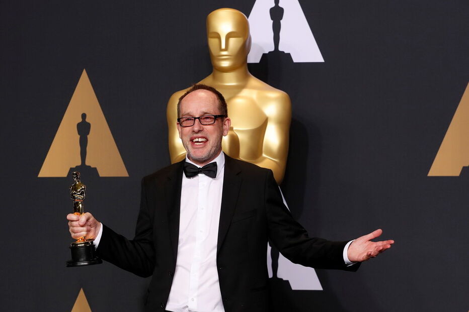 2017-02-27_08_10.28 2017-02-27T040941Z_1288938456_HP1ED2R0BK4X2_RTRMADP_3_AWARDS-OSCARS.JPG