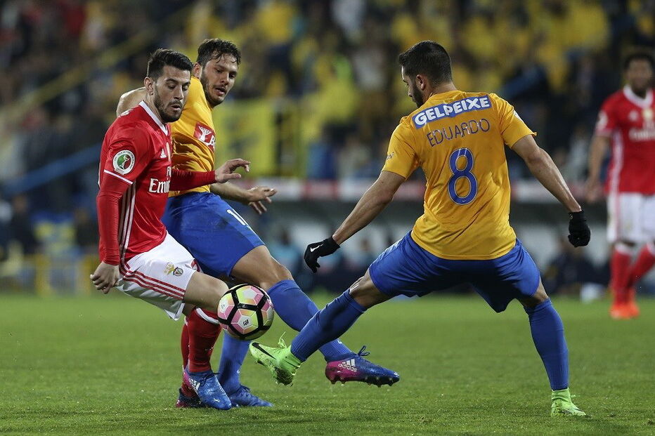 As melhores imagens do Estoril-Benfica
