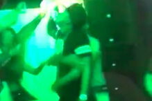 Jovem foi filmado a beber garrafa de bebida antes de colapsar