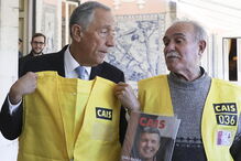 Marcelo Rebelo de Sousa vai ajudar a vender a revista Cais
