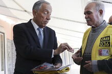 Marcelo Rebelo de Sousa vai ajudar a vender a revista Cais