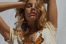 Camila Morrone seduz no Instagram