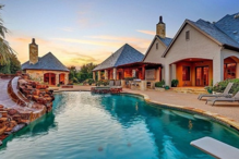 Selena Gomez vende casa por três milhões