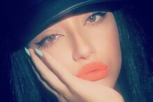 Ana Malho, Jorge Moreira e Silva, redes sociais, beleza, ousada, sensual, adolescente, Kylie Jenner, cantora