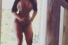 Miss Bumbum festeja vitórias do Barcelona no Instagram