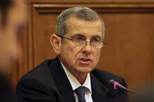 Vasco de Mello, OPA, Brisa, Tribunal de Instrução Criminal, Camargo Côrrea, Cimpor, economia, negócios e finanças