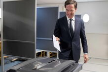 2017-03-15_20_36.47 M2-13610054.JPG