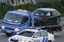 Operações da Polícia no local
