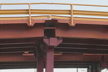 Problemas na estrutura e queda de objetos motivaram corte de circulação no Viaduto de Alcântara