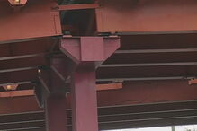 Problemas na estrutura e queda de objetos motivaram corte de circulação no Viaduto de Alcântara