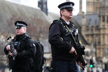 Grande aparato policial em Londres após o atentado