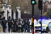 Grande aparato policial em Londres após o atentado