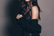 Carolina Loureiro divulgou  no Instagram o resultado  de uma sessão fotográfica que fez com Alessandra Martins e  os seguidores deixaram milhares  de ‘gostos’