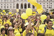 Colégios sofreram cortes em 2016, o que motivou vários protestos  