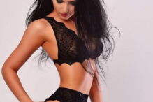 Vende virgindade a empresário por mais de dois milhões de euros