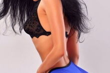 Vende virgindade a empresário por mais de dois milhões de euros